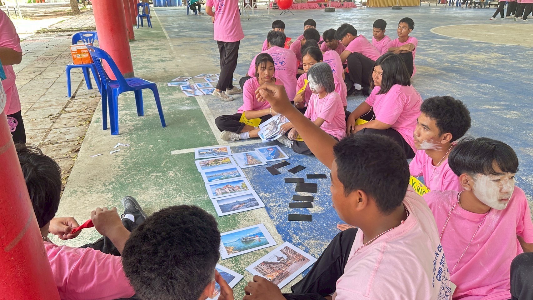LINE_ALBUM_English_Chinese Camp 2025_250825_1.jpg